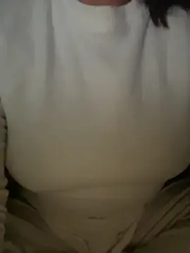 Aestheticsgirl online show from 11-17-25, 11:42