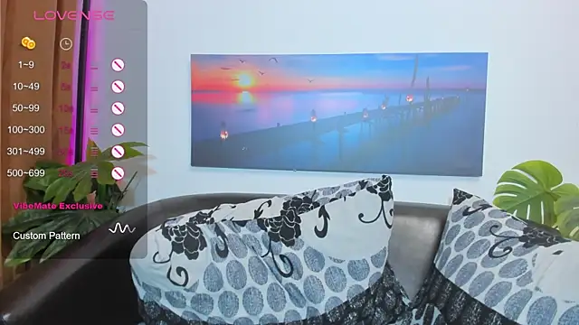 Snapshot of Emma_Muller32 chatting on 03-01-26, 04:23 Emma Muller32 online show from 03-01-26, 04:23