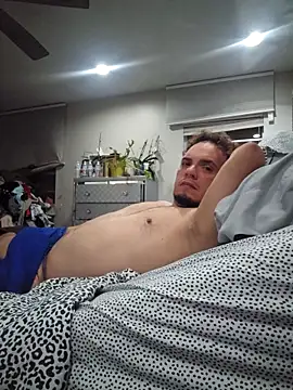 latinoflpr online show from 11-27-25, 02:56