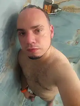 latinoflpr online show from 10-12-25, 01:51