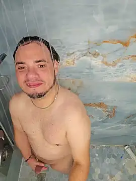 latinoflpr online show from 01-15-26, 02:20