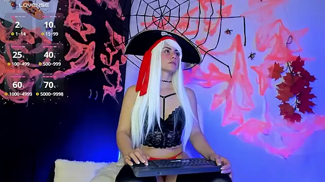 Snapshot of Lisvandr chatting on 10-16-25, 06:16 Lisvandr online show from 10-16-25, 06:16