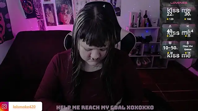 Snapshot of Bdsm_and_fries chatting on 04-22-26, 02:02 Bdsm and fries online show from 04-22-26, 02:02