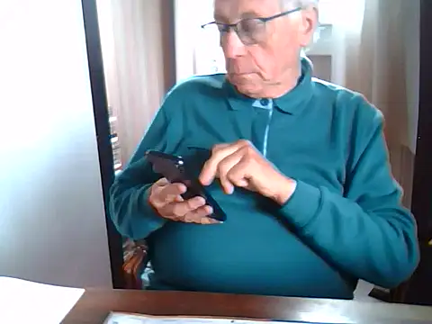 johnjohn622662 online show from 09-17-25, 03:25