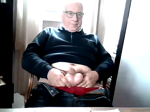johnjohn622662 online show from 04-18-26, 03:25