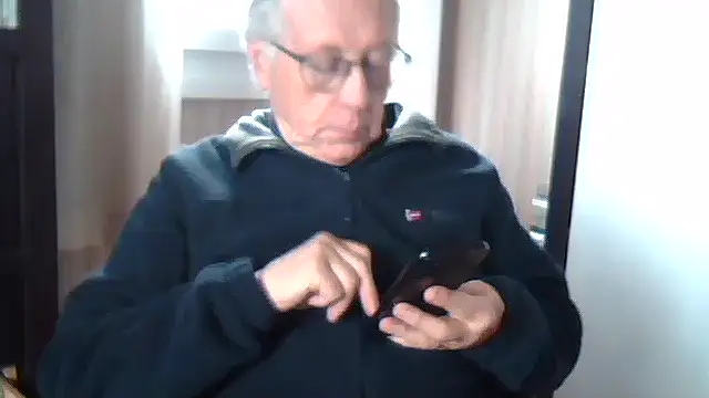 johnjohn622662 online show from 02-09-26, 01:53