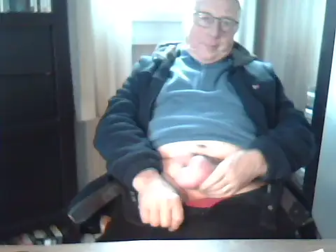 johnjohn622662 online show from 01-13-26, 02:54