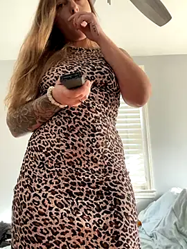 jaseyrae online show from 11-08-25, 07:39