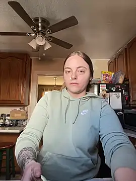 jaseyrae online show from 03-02-25, 05:09