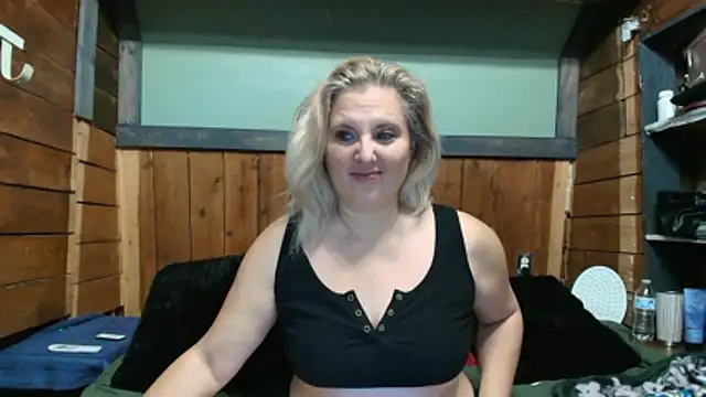 lisaxlovexxx online show from 01-10-26, 04:57