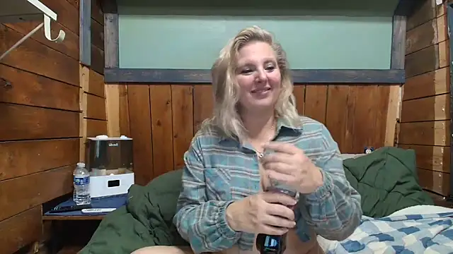 lisaxlovexxx online show from 03-07-26, 04:56