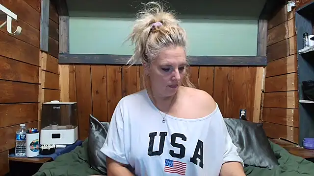 lisaxlovexxx online show from 04-09-26, 06:03