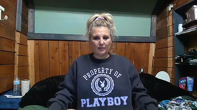 lisaxlovexxx online show from 01-12-26, 07:20