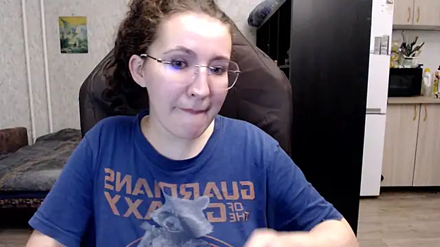 AnKey Rayah online show from 10-13-25, 10:43