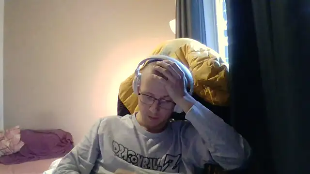 David250692 online show from 11-21-25, 01:32