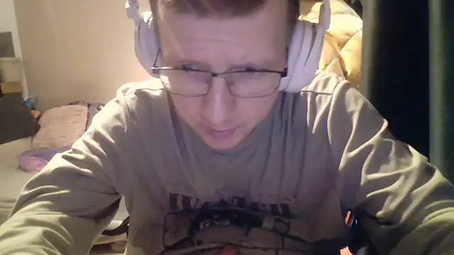 David250692 online show from 02-13-26, 08:14