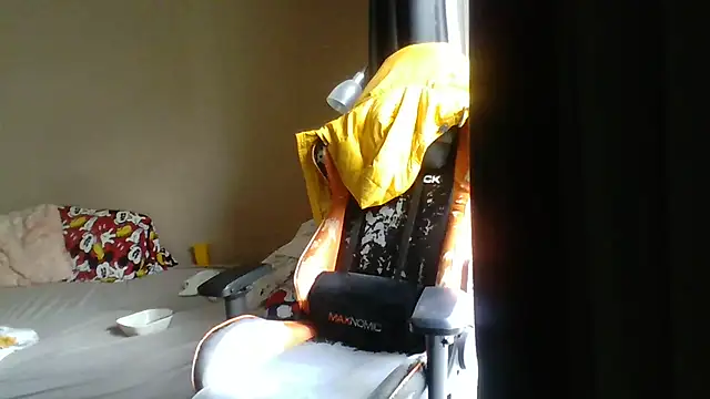 David250692 online show from 03-26-26, 12:03