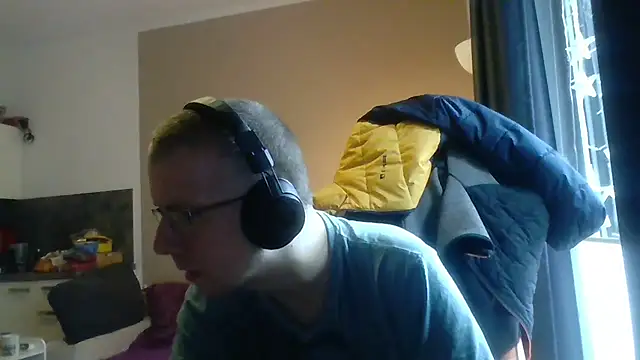 David250692 online show from 10-15-25, 11:07