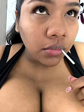 paola091 online show from 11-11-25, 11:31