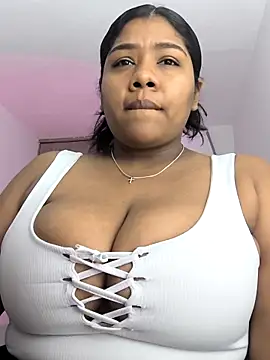 paola091 online show from 11-20-25, 11:47