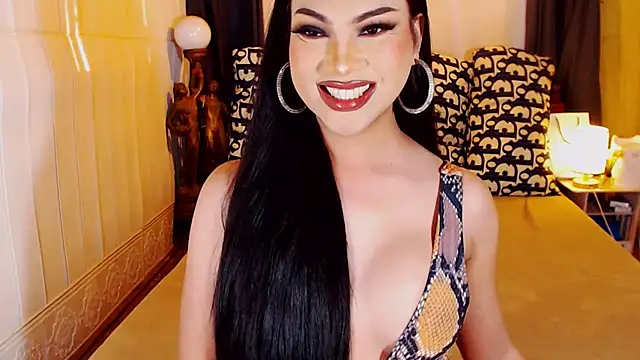 UrsexiestTammy online show from 10-24-25, 11:37