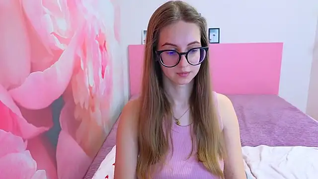 AliceAdams online show from 02-13-26, 06:57