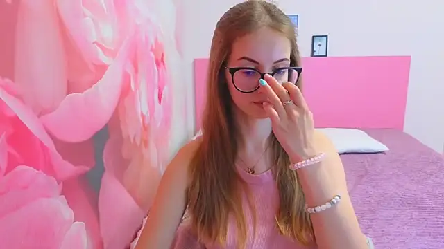 AliceAdams online show from 02-21-26, 08:16