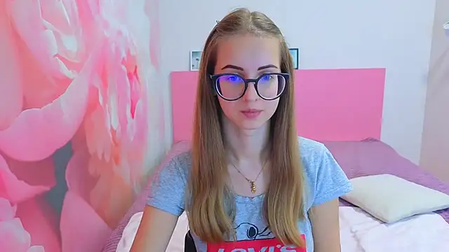 AliceAdams online show from 11-15-25, 08:40