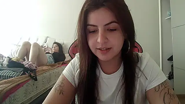 chelbyy online show from 10-22-25, 04:28