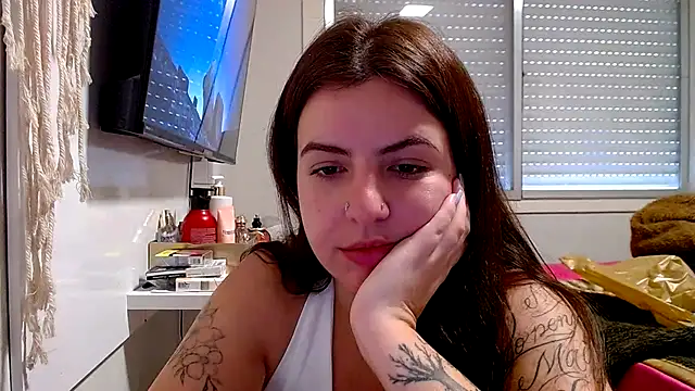 chelbyy online show from 10-25-25, 04:18