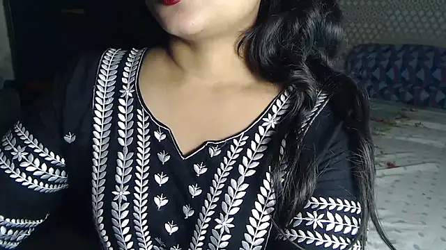 Snapshot of Indian_Anu chatting on 09-18-25, 05:27 Indian Anu online show from 09-18-25, 05:27