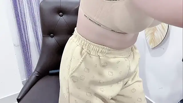 Aminababiew online show from 04-15-26, 01:22