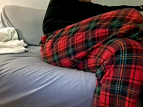 praqun2021 online show from 02-26-26, 06:30