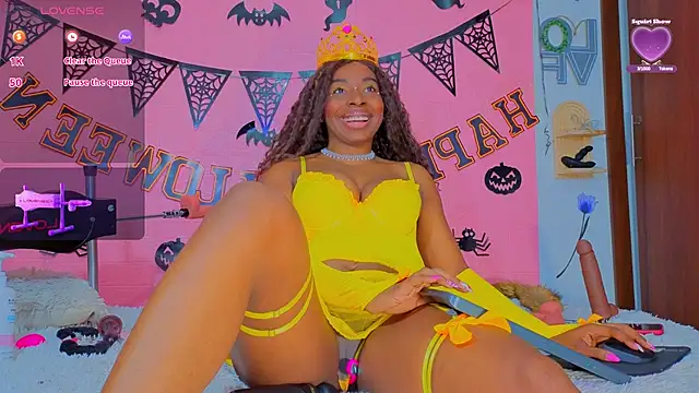 Snapshot of nalajoyce chatting on 10-31-25, 10:45 nalajoyce online show from 10-31-25, 10:45