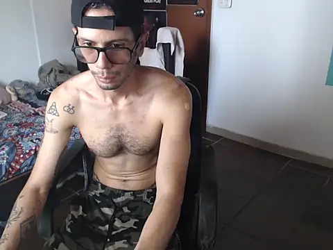 alisterxxx online show from 07-18-26, 03:31