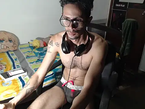 alisterxxx online show from 07-22-26, 02:57