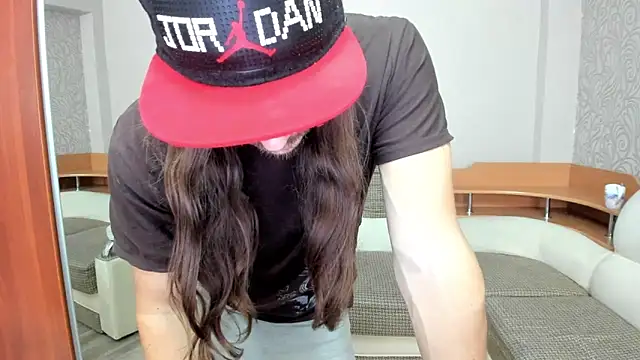 Marrymepls online show from 09-24-25, 02:18