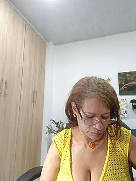 BustyMilf  online show from 03-11-26, 12:32