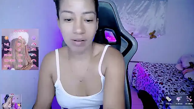 ninatiny online show from 01-12-26, 11:17