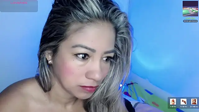 ninatiny online show from 06-19-26, 11:38