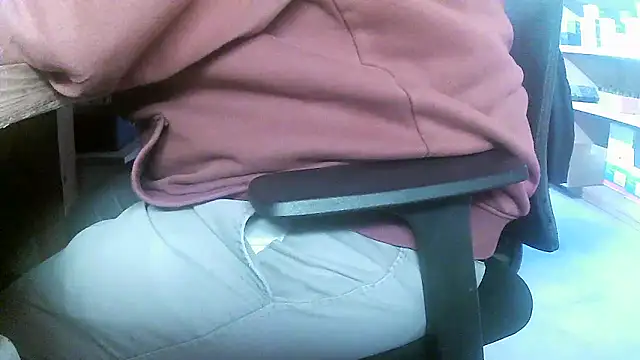 Cygnus58topchef online show from 12-17-25, 03:17