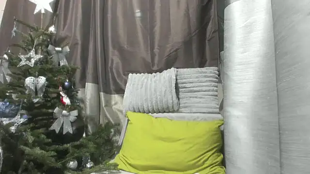 jessystarr online show from 12-15-25, 05:52