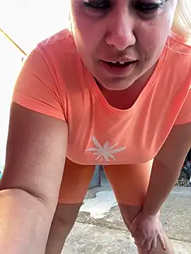 Snapshot of SabinaSweety chatting on 03-06-25, 03:35 SabinaSweety online show from 03-06-25, 03:35