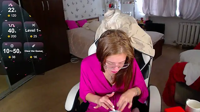 Snapshot of Kira_honeyy chatting on 04-11-26, 07:45 Kira honeyy online show from 04-11-26, 07:45