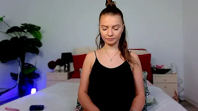 SashaRizz online show from 02-25-26, 05:18