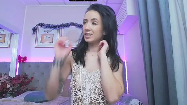 GlamKate online show from 12-10-24, 06:54