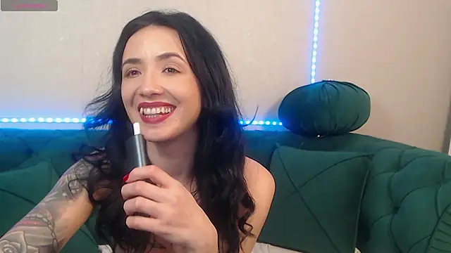 GlamKate online show from 03-04-25, 04:30