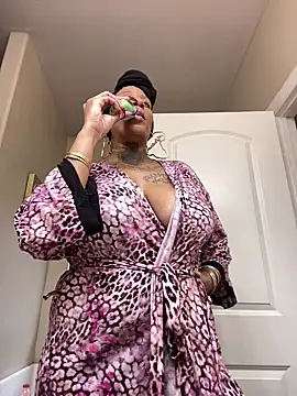 MzParker online show from 01-13-26, 02:21