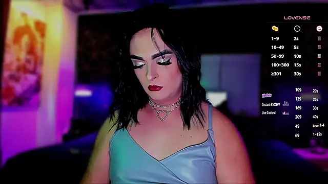 any sophia online show from 11-18-25, 02:42