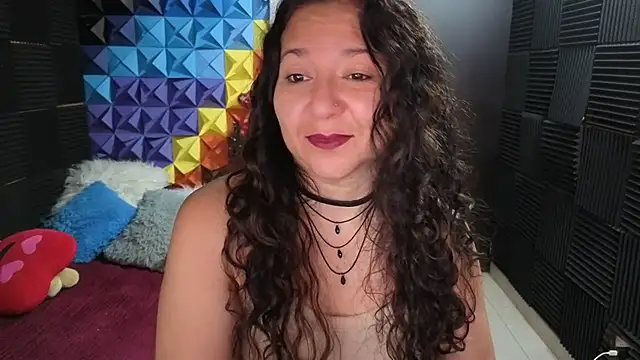 Snapshot of katifoxx chatting on 09-18-25, 06:55 katifoxx online show from 09-18-25, 06:55